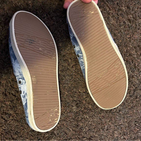 womens toms 9.5 - Picture 3 of 5